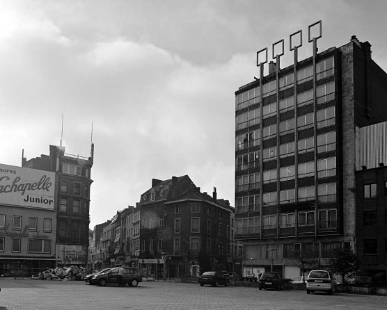 Charleroi Verticale - Fotoausstellung mit analogen Vertikalpanoramen von Dan Hummel, Fotokünstler, Köln